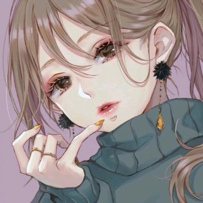 税务局职工被曝上班脚翘桌上玩手游